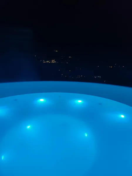 Hot Tub Whirlpool mobil zum mieten; Hottub
