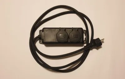 Robuster 2 fach Verteiler, 230 V, IP 44