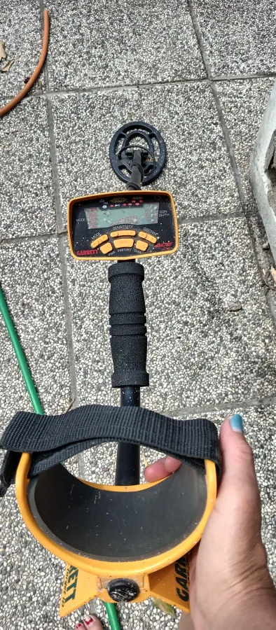 Metallsuchgeraet GARRETT ACE 250