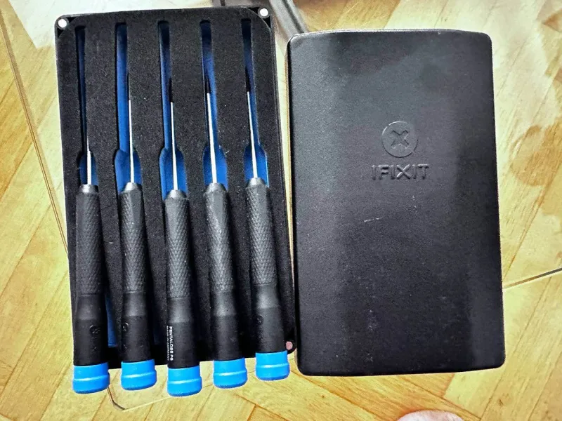 IFixit "Pro Tech Schraubendreher-Set 5 Stück Speciality"
