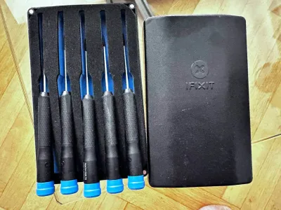 IFixit "Pro Tech Schraubendreher-Set 5 Stück Speciality"