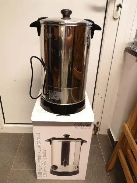 Heißgetränkeautomat Glühweinkocher 6,8l 950Watt