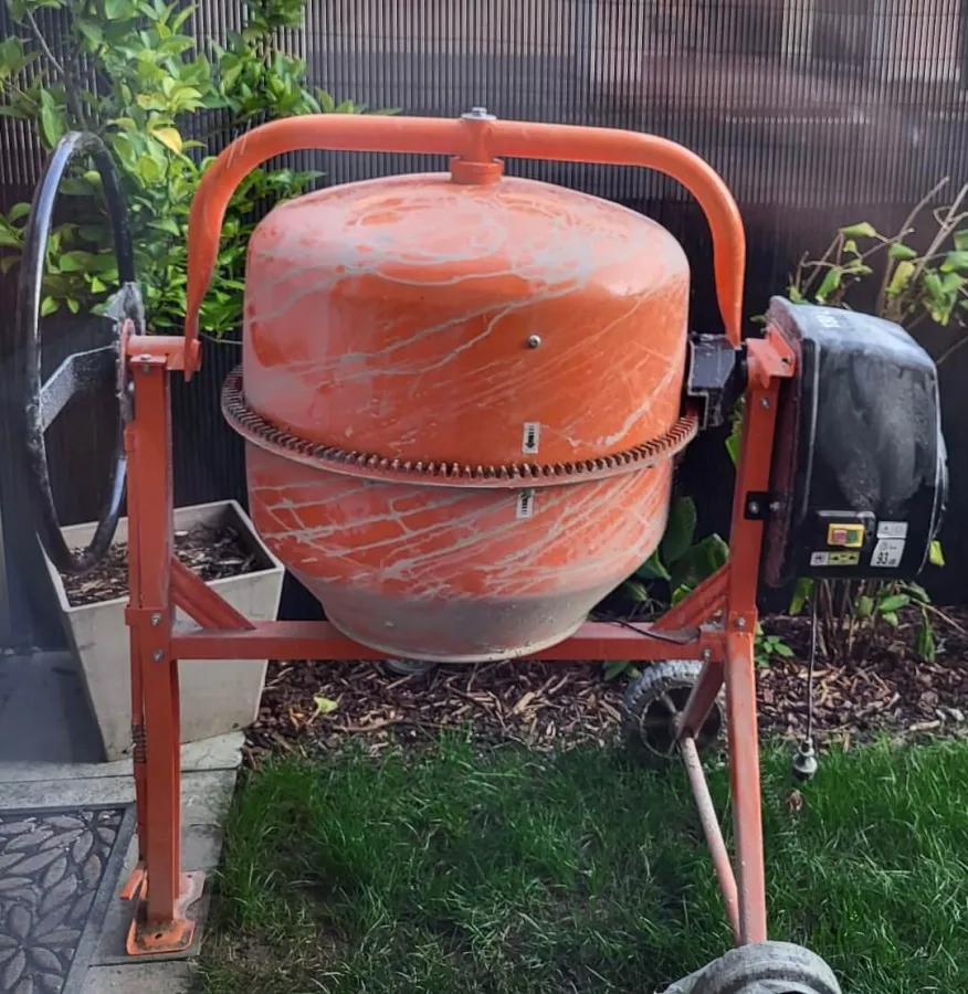 Betonmischer 180L