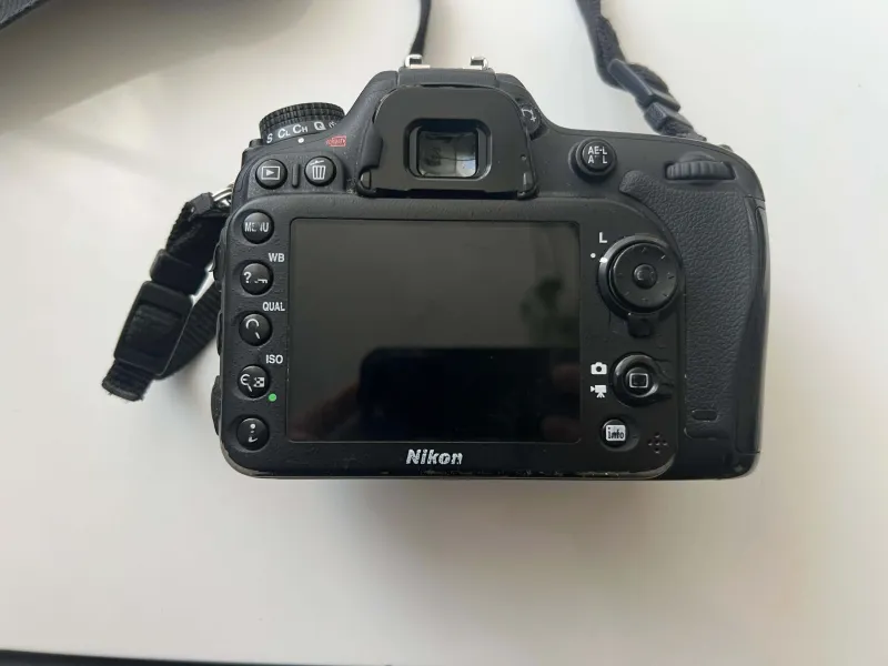 Nikon D7200