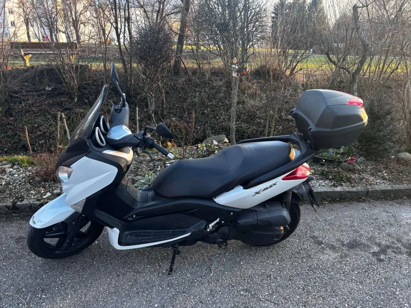 Yamaha X-Max 125cc Motorrad/Roller