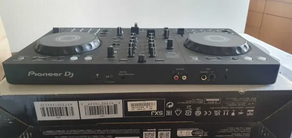 DJ Pult Pioneer DDJ FLX4