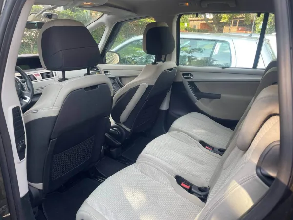7-Sitzer Auto mieten Automatik