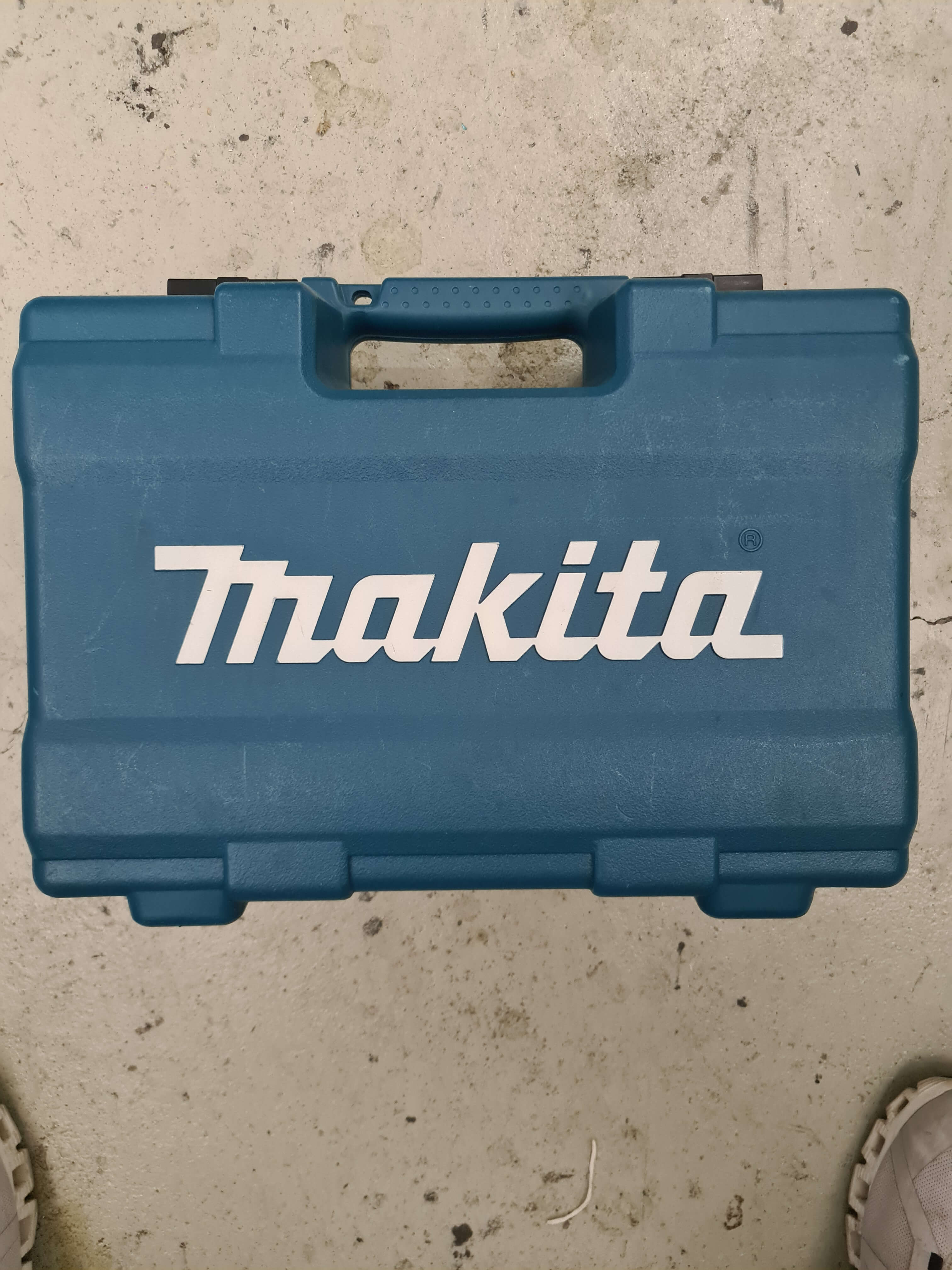 Akku Bohrmaschine Makita - bd01de93-5e37-4752-bf56-b690e7873c41