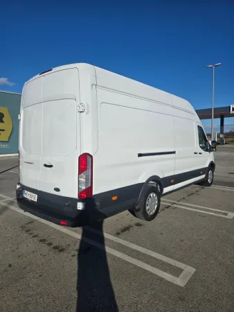 Ford Transit L4H3
