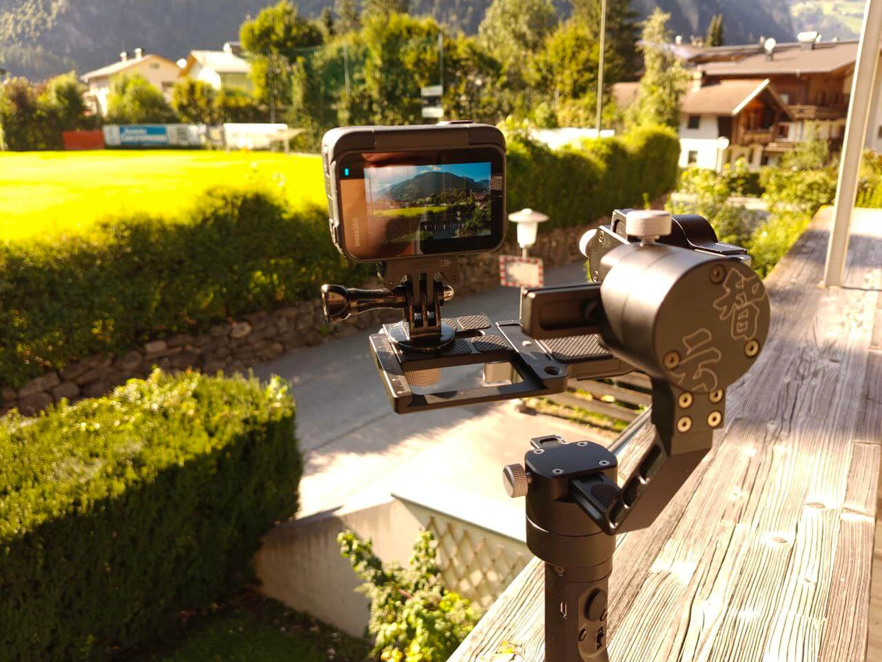 Action Camera Insta360 Ace Pro Creator Set mit Zhiyun Crane-M - 441cec3f-e0e6-4ce9-8afe-490e88c5cbf9