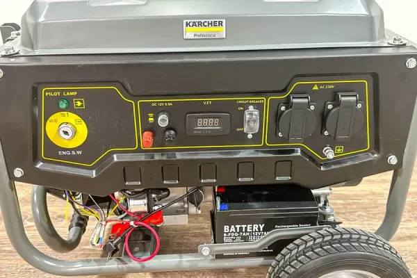 Kärcher Benzin-Stromgenerator 3 kW