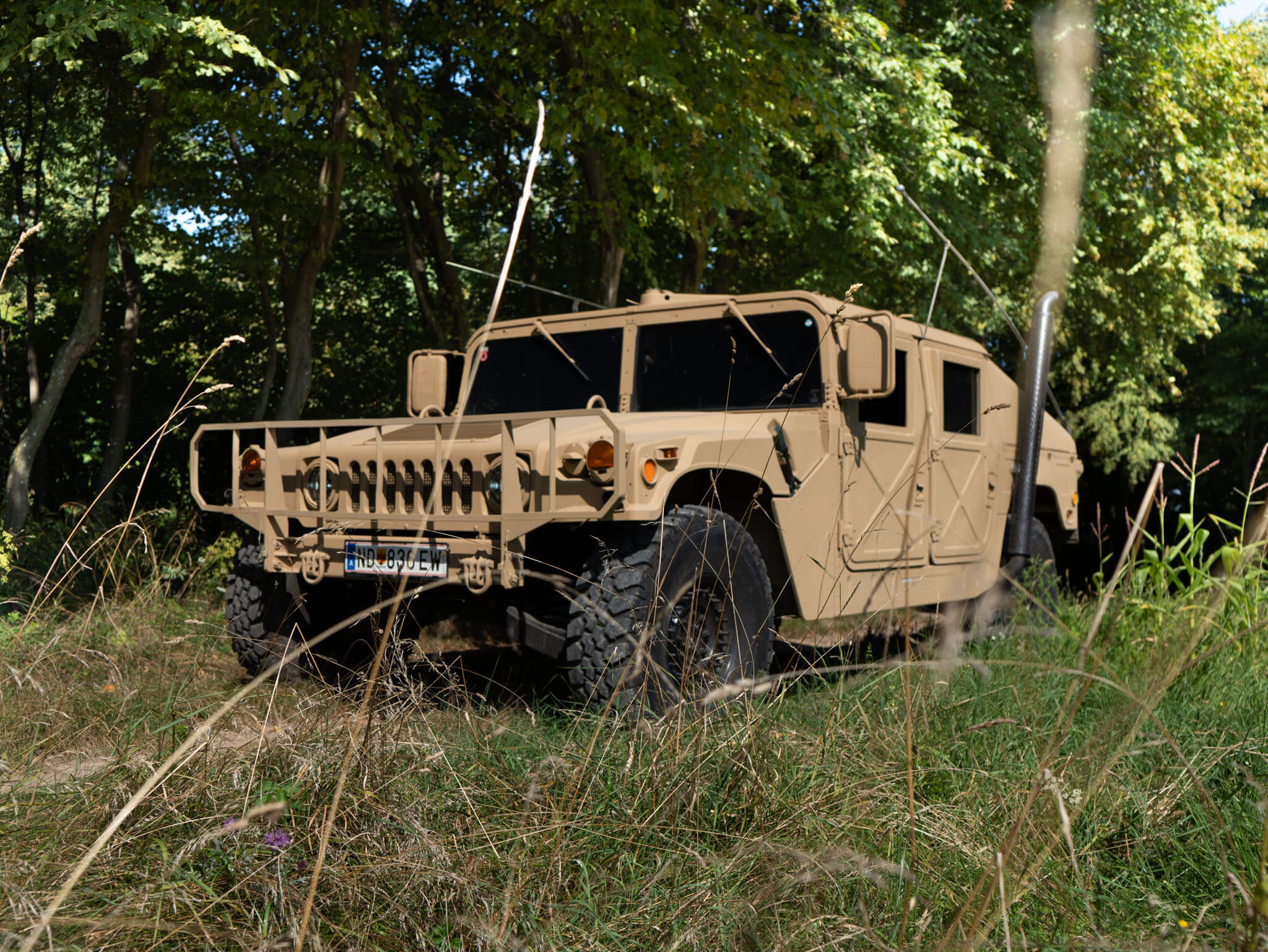 Humvee - Hummer - 582810ad-4802-4473-a705-8864856df441