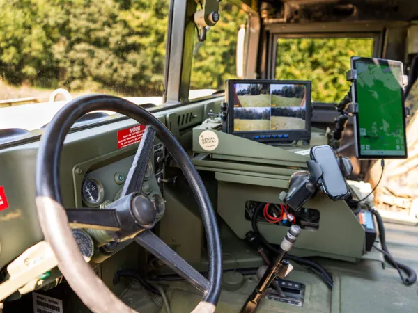 Humvee - Hummer