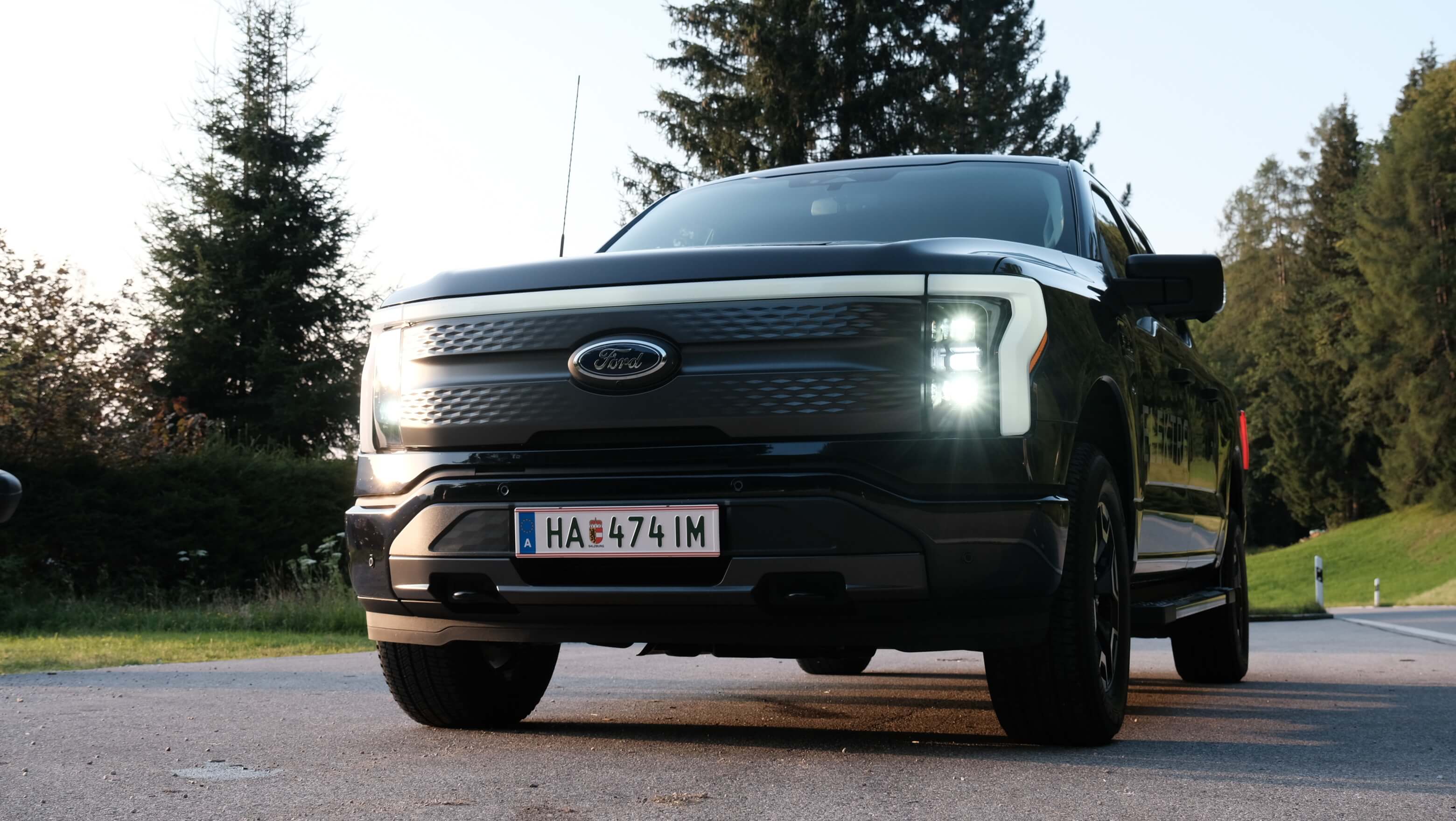 Ford F-150 Lightning XLT 98kWh 337kW/458PS. flexibler Laufzeit OHNE Kilometerlimit! ab 730 netto - 54e2298f-0c5c-4cc0-8b6c-bace37c3e3e1