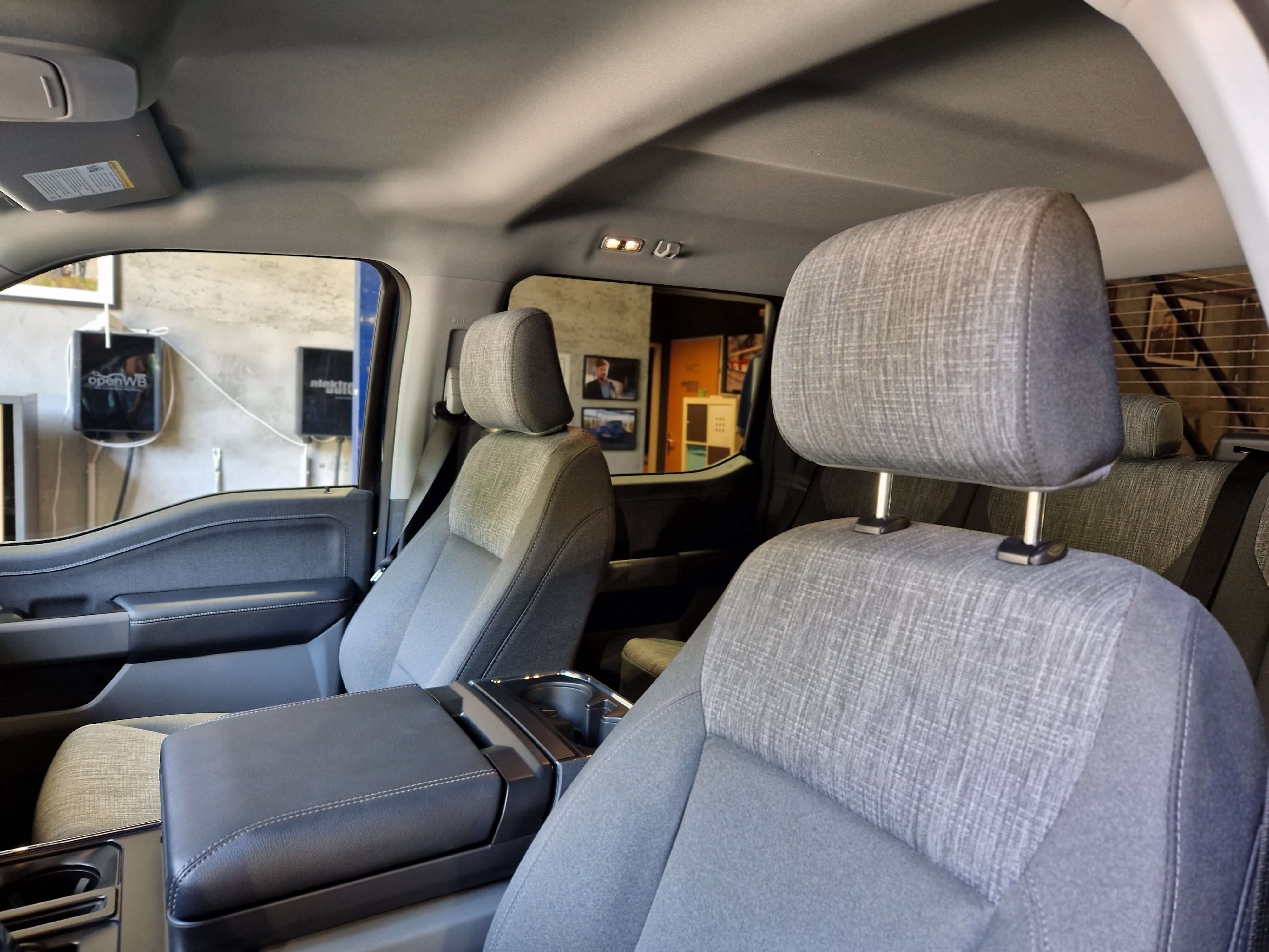 Ford F-150 Lightning XLT 98kWh 337kW/458PS. flexibler Laufzeit OHNE Kilometerlimit! ab 730 netto - a45f3364-9a10-480d-ae13-8fc7088d9352