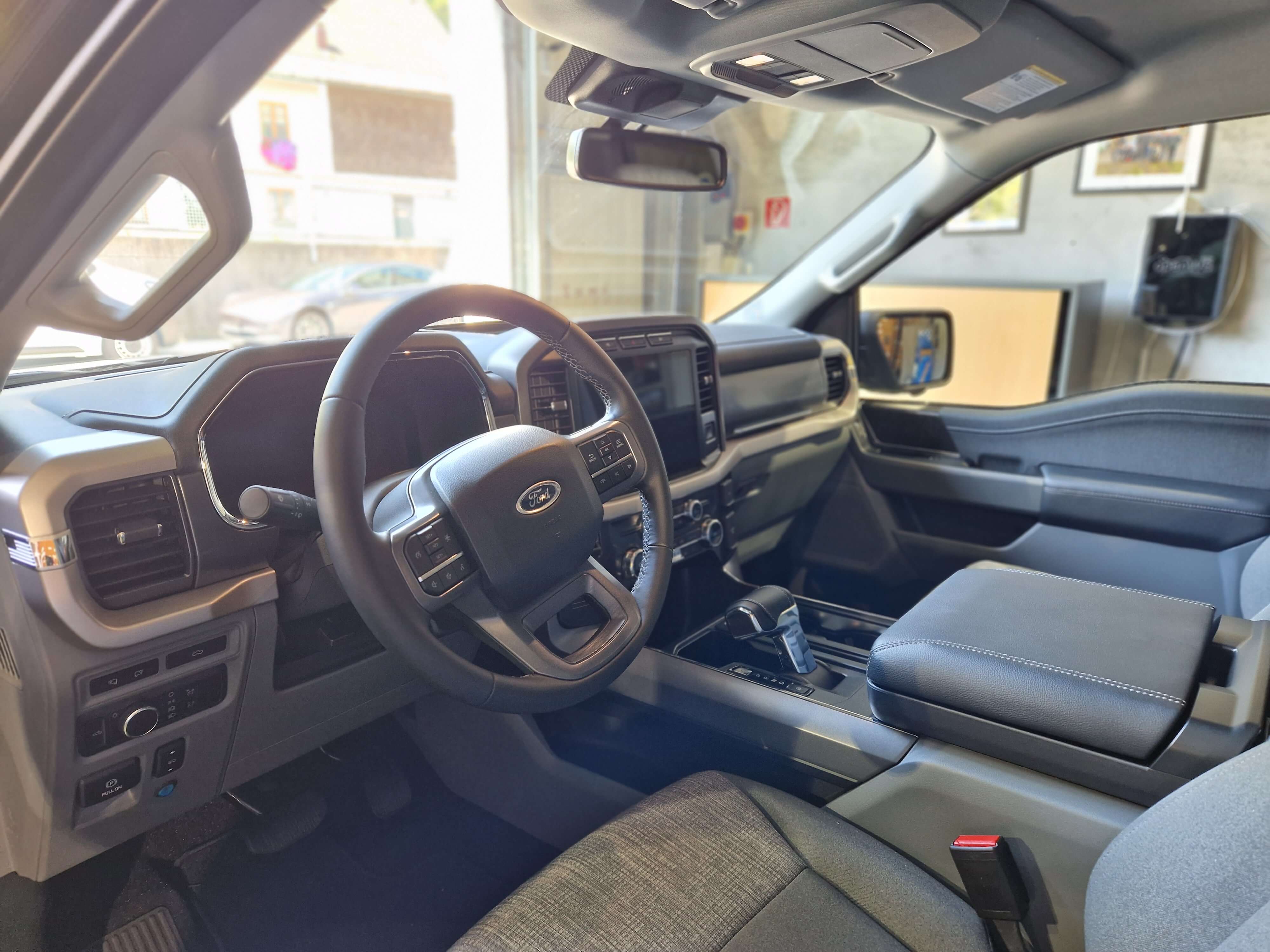 Ford F-150 Lightning XLT 98kWh 337kW/458PS. flexibler Laufzeit OHNE Kilometerlimit! ab 730 netto - 52fdd608-57fa-4209-87fd-0ac17816c589