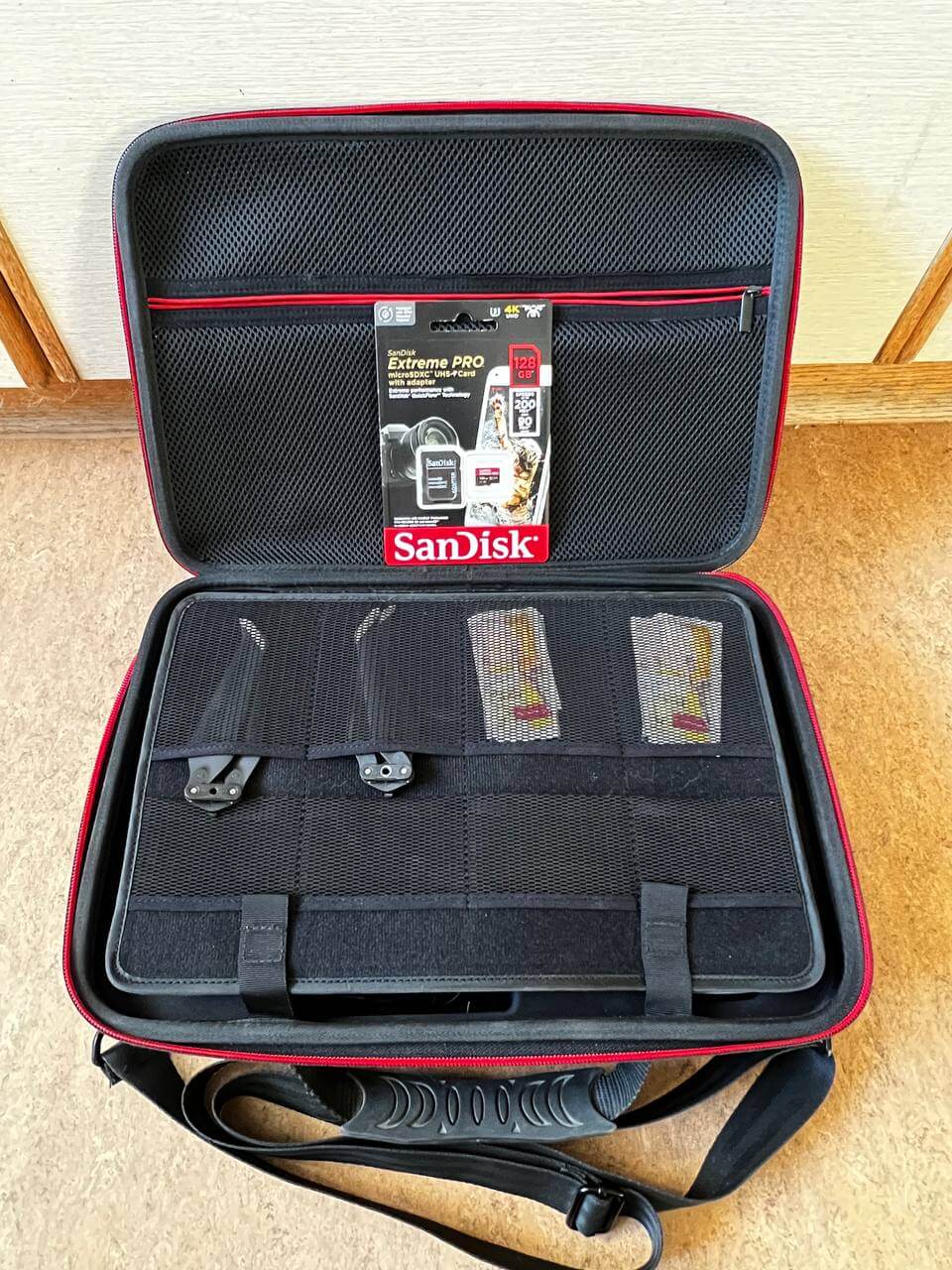 DJI Mavic 2 Pro FlyMore mit Smart Controller