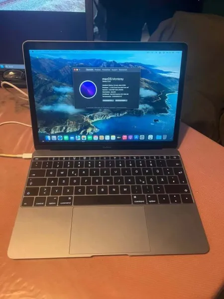 Apple MacBook 12"/ 8GB 256GB/ spacegrau (2016)/ 900g federleicht