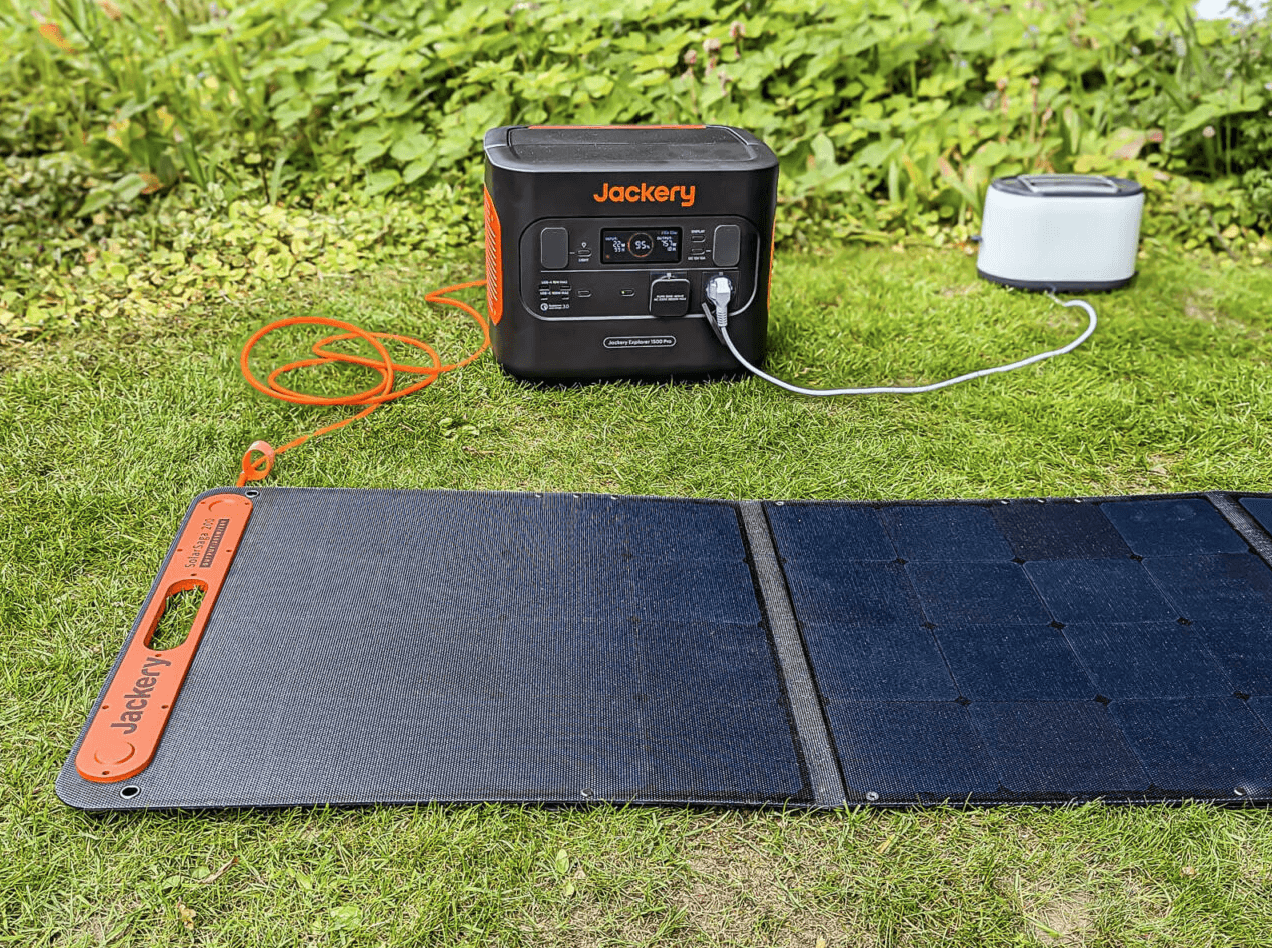 Jackery Solargenerator 2000 Pro +  200W Solarpanel - 935b6f90-5088-463f-bc24-0c290f776d7c