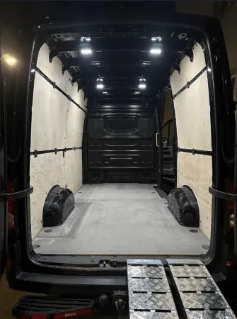 Transporter mieten VW Crafter L3H3 Automatik