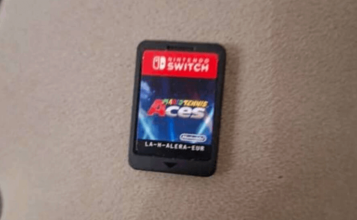 Nintendo Switch - 00833718-9417-4e1f-aeeb-3ce583f80502