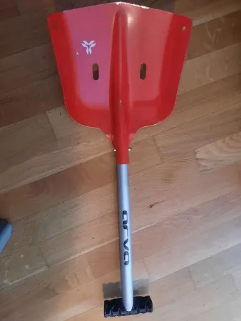 Lawinenschaufel / Spaten