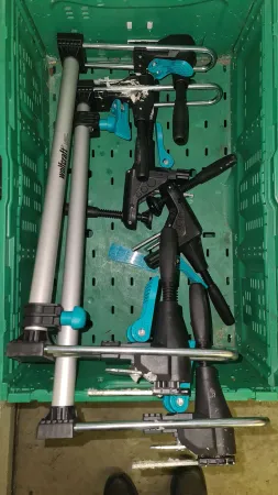 Türfutter Montageset, Türfutterstrebe, Wasserspritze mit Pumpe, Ständerbohrmaschine uvm.