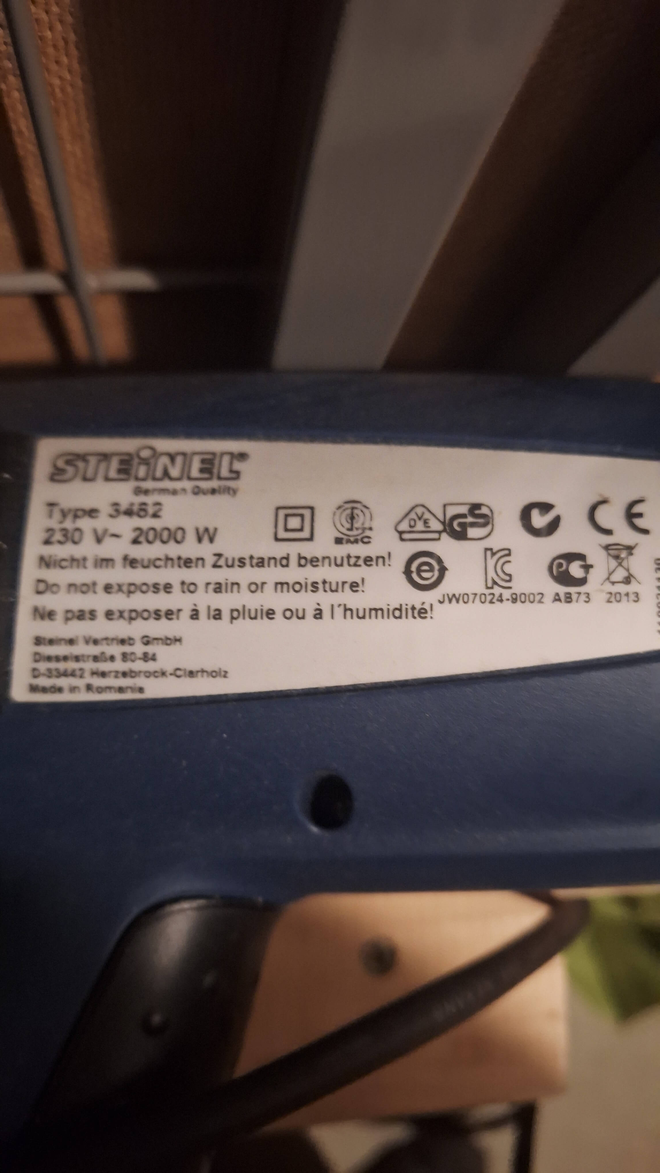 Heissluftföhn - 1bb4f7dd-e8fc-4748-89e3-34a054d427bd