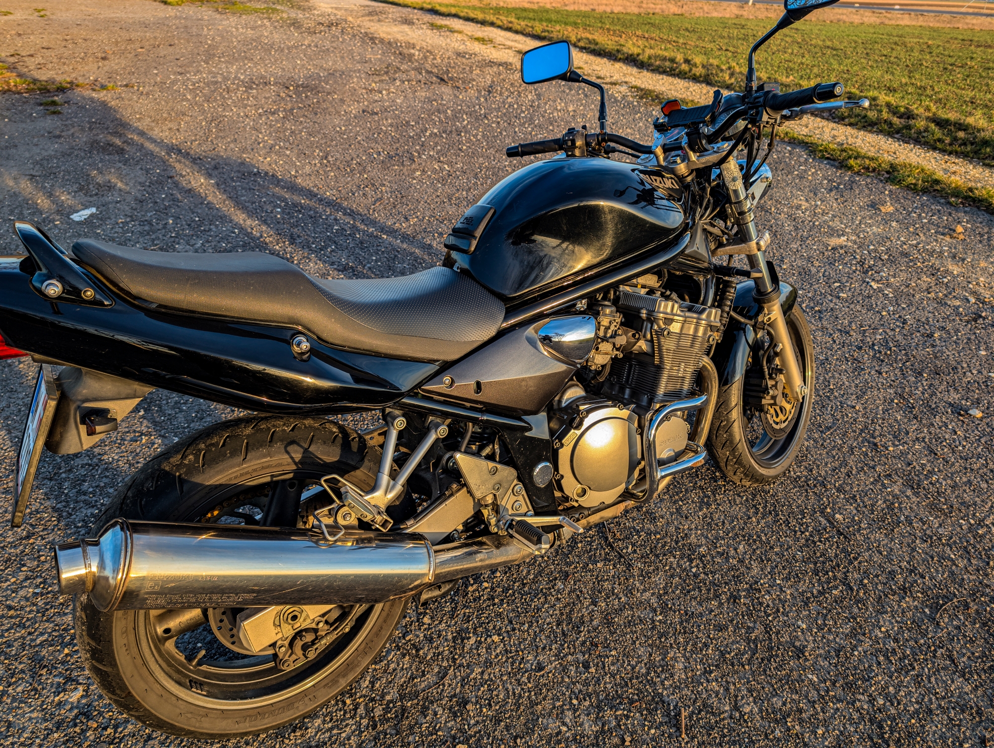 Suzuki Bandit 600 - 773ef009-8e22-4501-8ec2-4ac2de100ba4