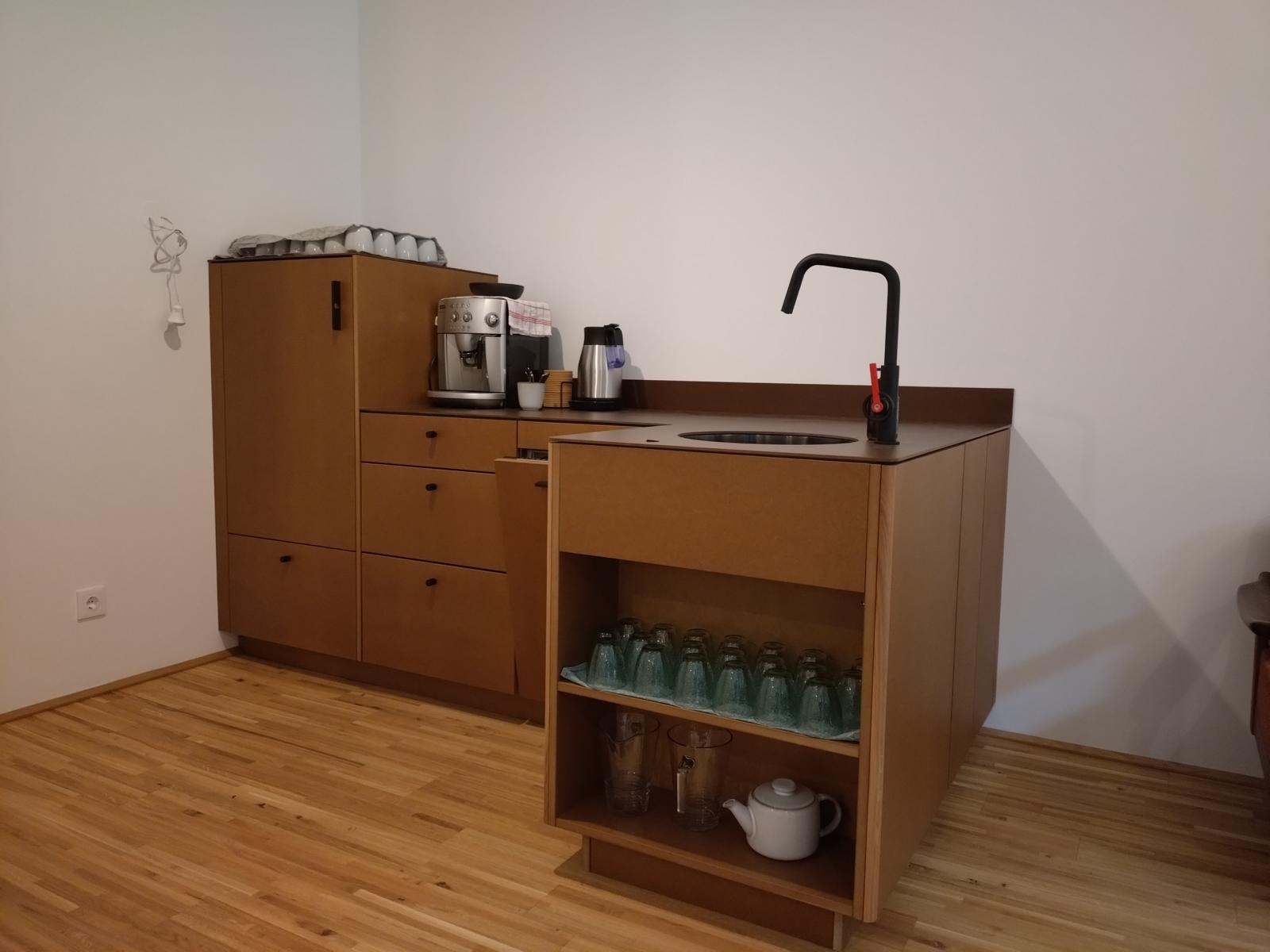 heller, gemütlicher Seminarraum / Gruppenraum (45m²) - 5588af7e-f931-4761-8637-532086ce8ede