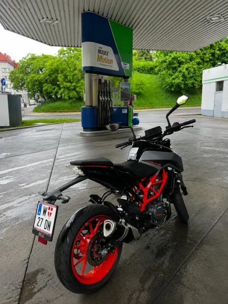 KTM Duke 390 2023