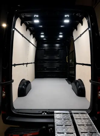 Transporter mieten VW Crafter L3H3 Automatik