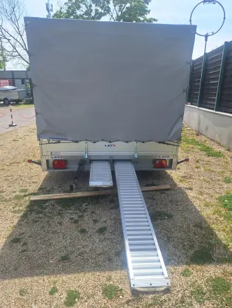 Anhänger 