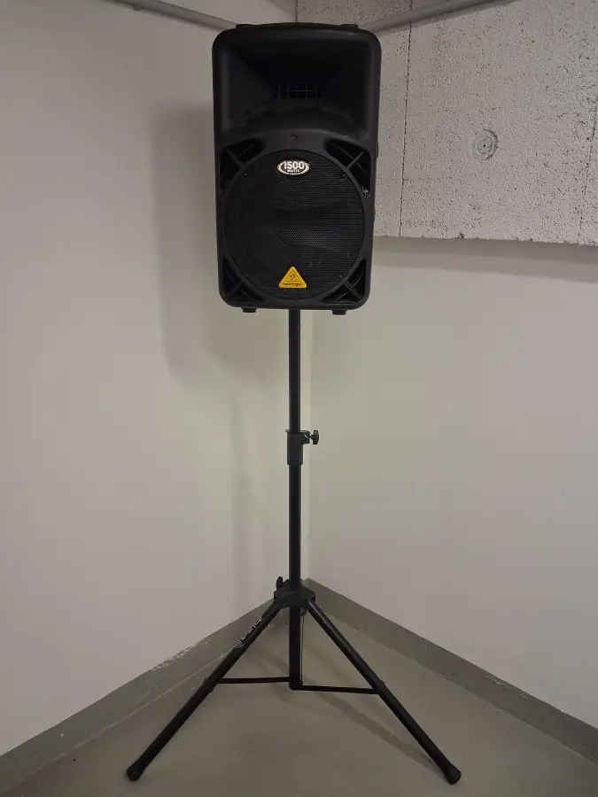 Behringer Eurolive B612D Aktive 1500W PA-Box – Kraftvoller Sound (Optional mit Aufbau)