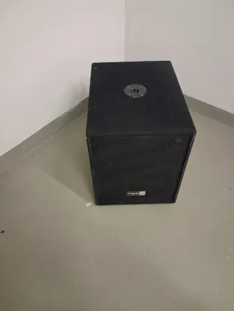 XXL PA-Anlage: 2x 15" Subs + 2x 1500W Tops + 2x 550W Monitor-Tops + 6-Kanal-Mixer & Kabel (Optional mit Aufbau)