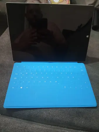 Microsoft Surface Pro 8 