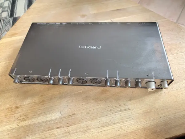 Roland Rubix-44 Soundkarte 