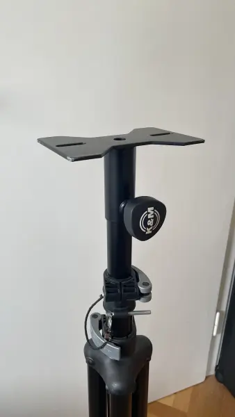 Lautsprecherstativ K&M 21450