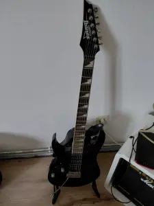 Ibanez E-Gitarre Linkshänder