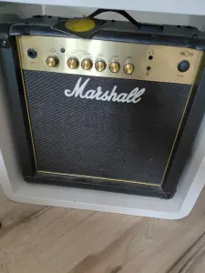 Marshall MG15 Gitarrenverstärker